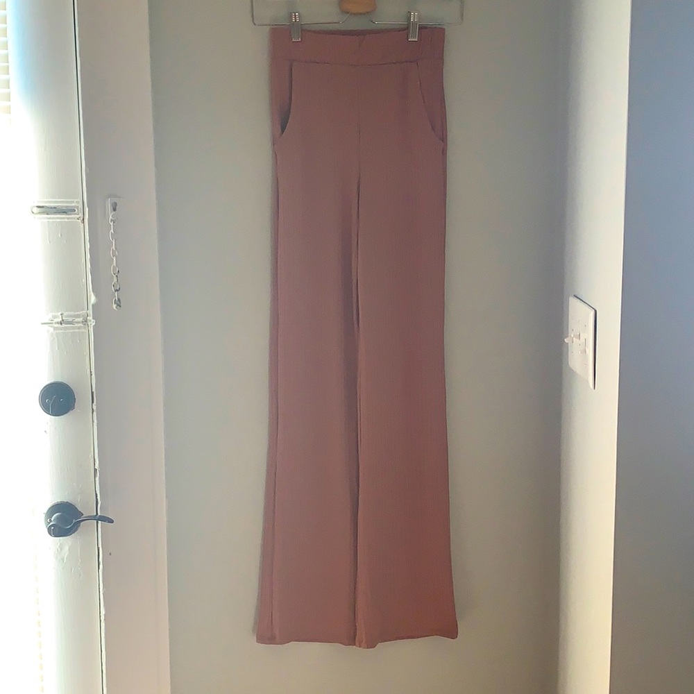 Love Highlight Blush/Dusty rose pink pants 🌷🌷🌷